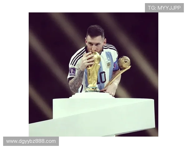 从低谷到巅峰阿根廷梅西世界杯封王与时代传奇的终极篇章